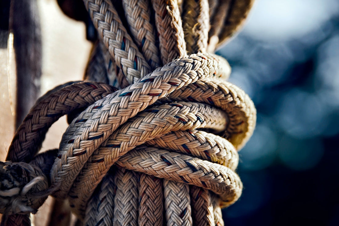 How to Tie a Monkey Fist Knot