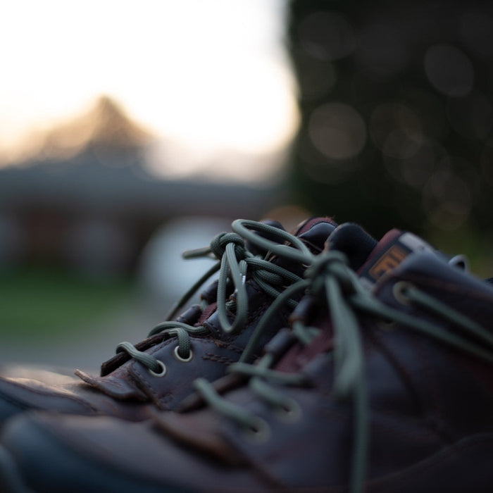 Life-Saving Survival Hacks Using Shoelace Knots: 6 Tips & Tricks